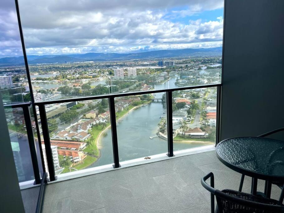 גולד קוסט Stunning Riverview 1Bedroom Serviced Apt מראה חיצוני תמונה