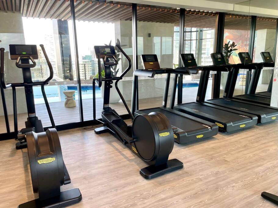 גולד קוסט Stunning Riverview 1Bedroom Serviced Apt מראה חיצוני תמונה