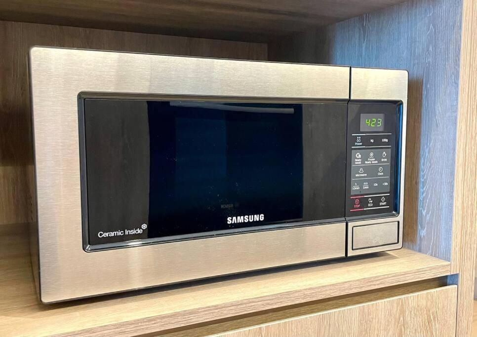 גולד קוסט Stunning Riverview 1Bedroom Serviced Apt מראה חיצוני תמונה